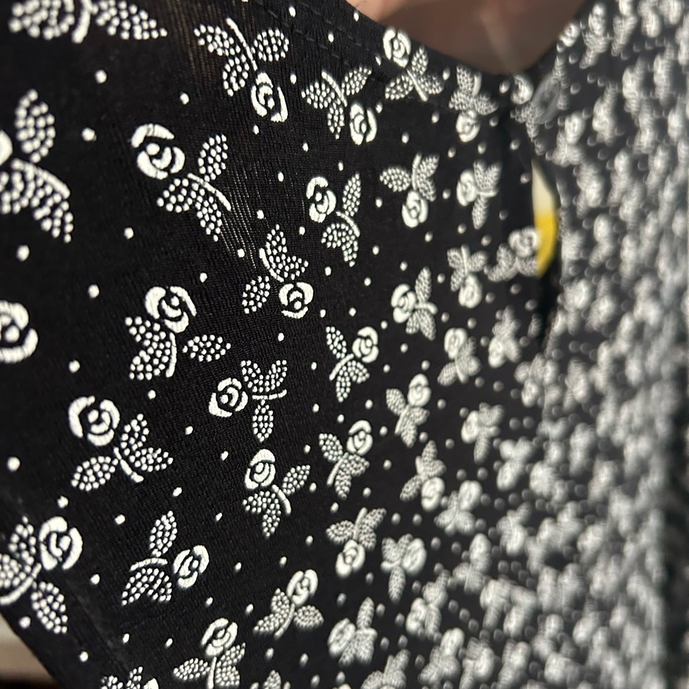 Jessica Black Floral Midi Dress - Picture 14 of 16